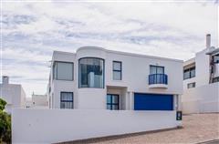 Ski boat trips in Langebaan